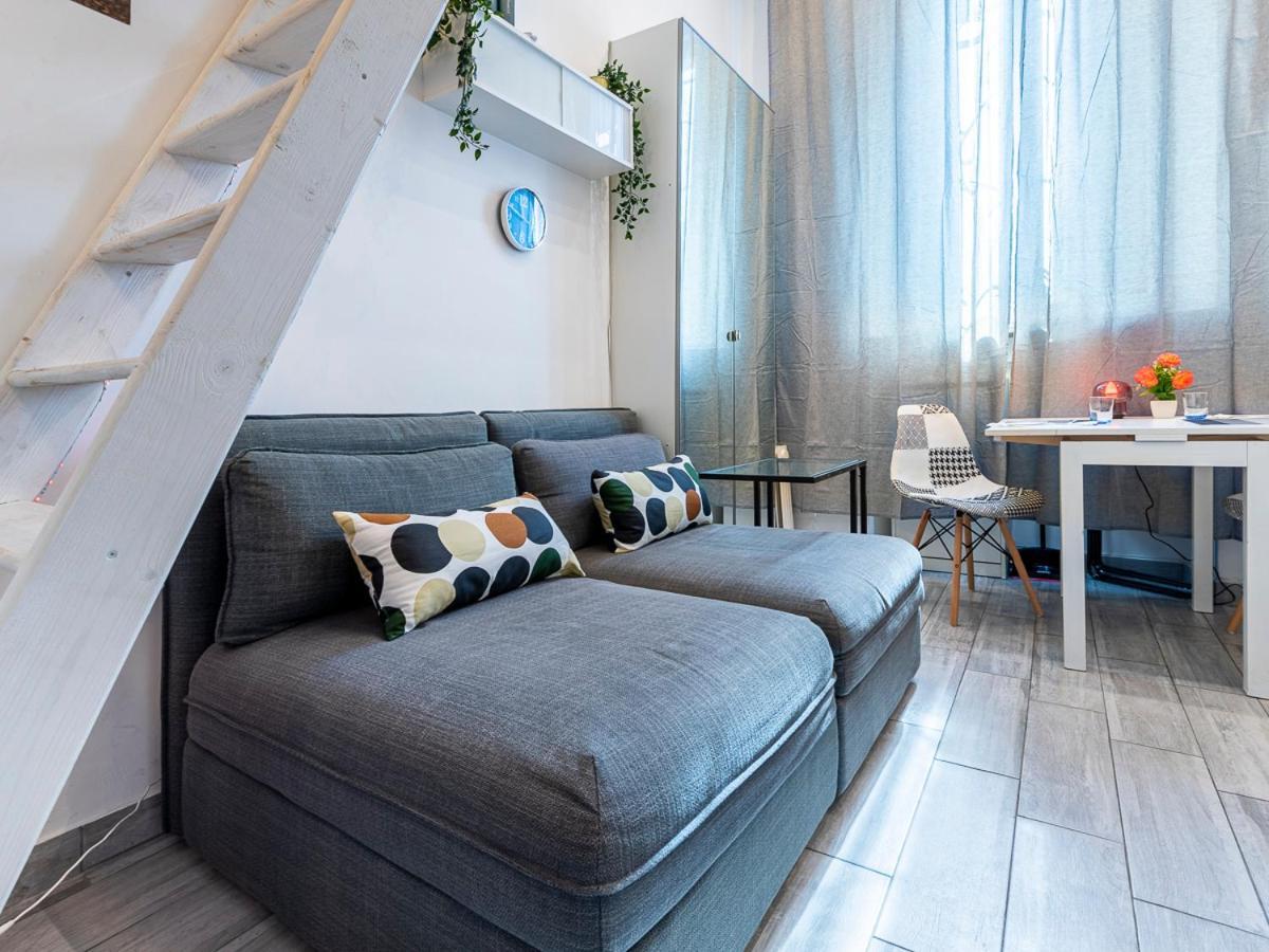 Desana Studio Apartment Turin Exterior photo